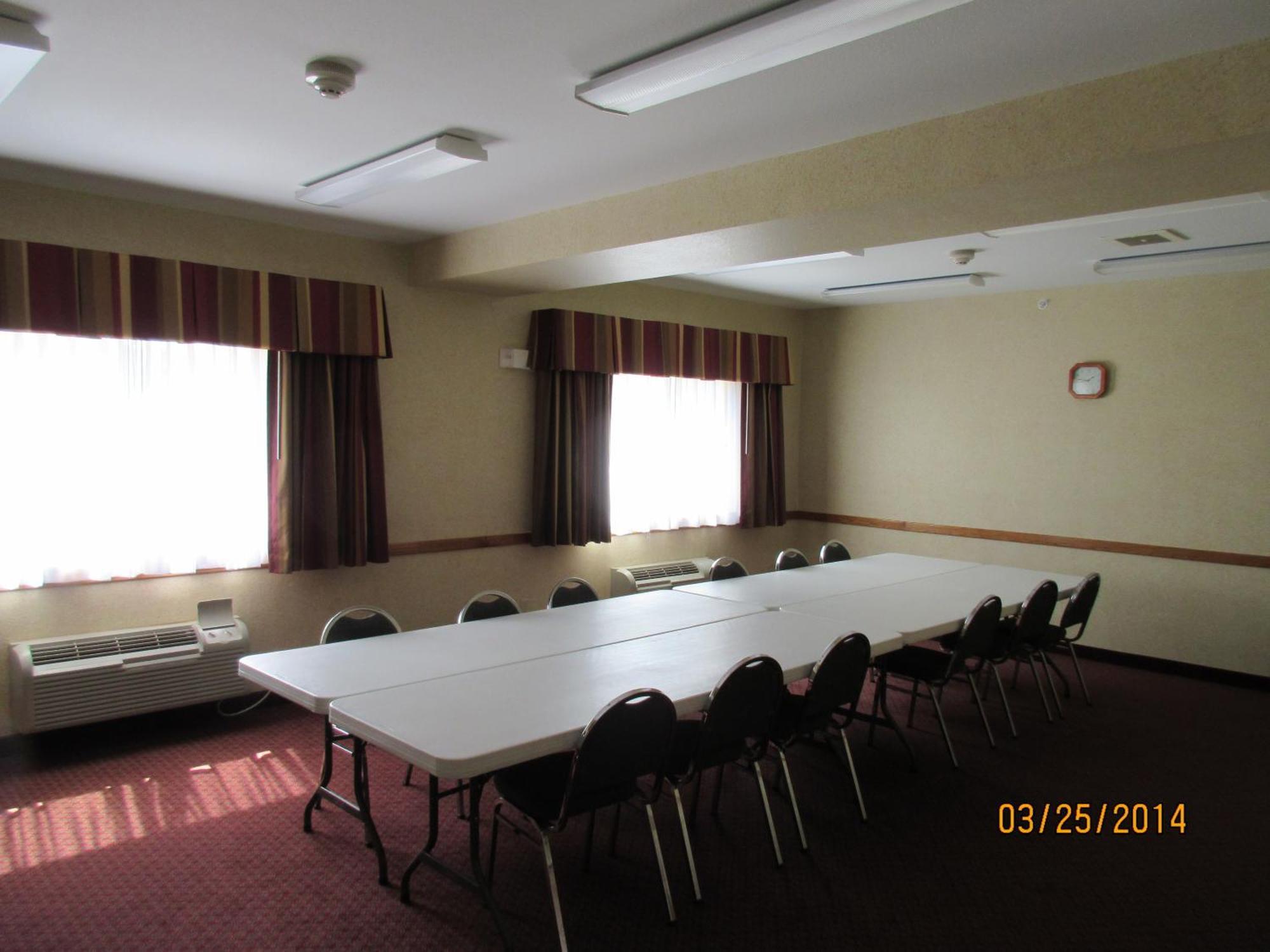 Parkfield Inn - Warsaw Exterior photo