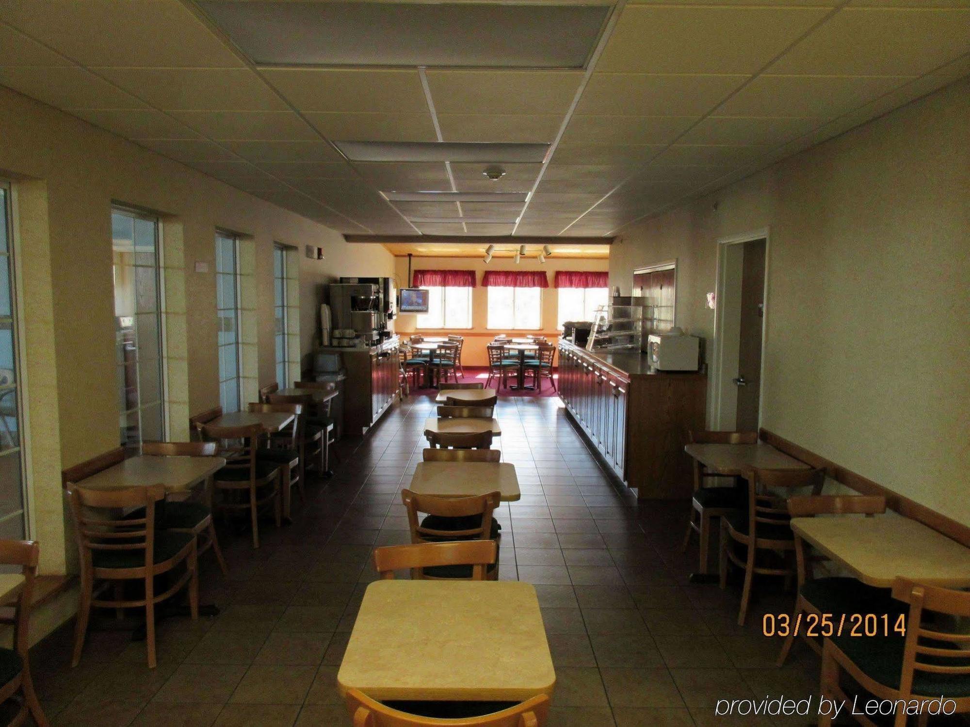 Parkfield Inn - Warsaw Restaurant photo